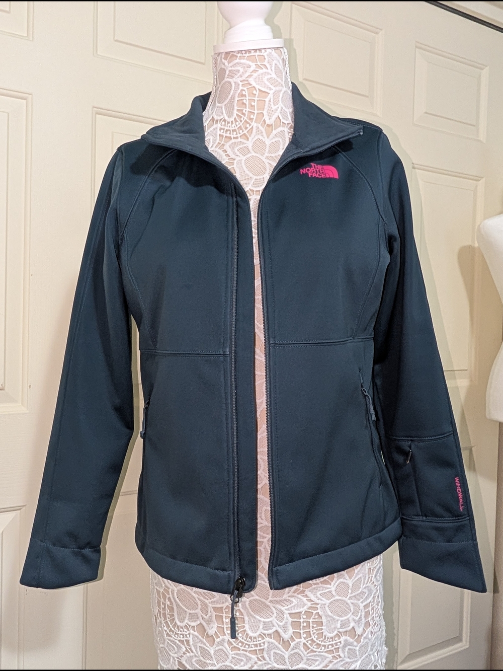 The North Face WindWall Softshell Fleece Jacket S